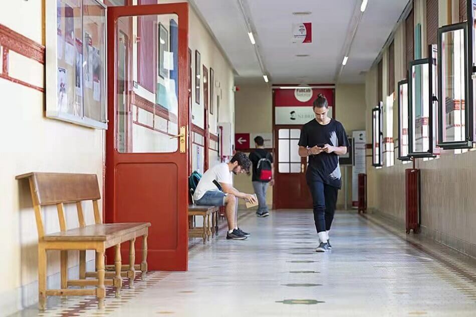 西班牙內布里哈大學EMBA上課環境